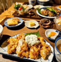 Quán sashimi (회) – ga Isu (이수역) nữ holl