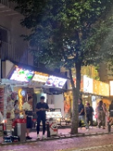  Tuyển bếp Nam, trên 20 tuổi.