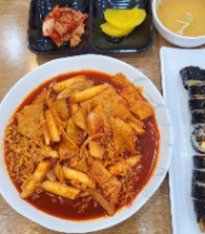 [TUYỂN DỤNG] Quán Gimbap Teacher Kim (바르다김선생) gần ga Hansung University 