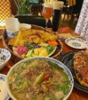 Quán Phở Ông Nam (포옹남) tuyển nhân viên