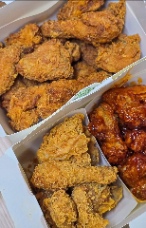 Quán 교촌치킨 gần khu 뚝섬한강 đang tuyển nhân viên bếp.