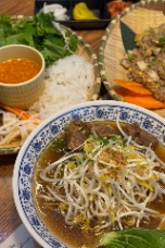  📢 Quán phở tại 부산 김해 – 장유 tuyển nhân viên nam