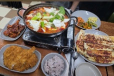 📢 Tuyển nhân viên tại Nonhyeon (논현)