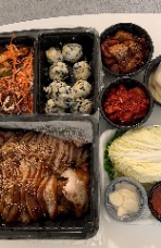 📍 Quán chân giò 족발야시장, gần ga Junggye (중계역) tuyển người làm bếp