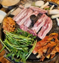  TUYỂN NHÂN VIÊN QUÁN THỊT NƯỚNG – 후발대 방이점