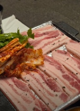 Tìm hol quán thịt nướng ở 신촌