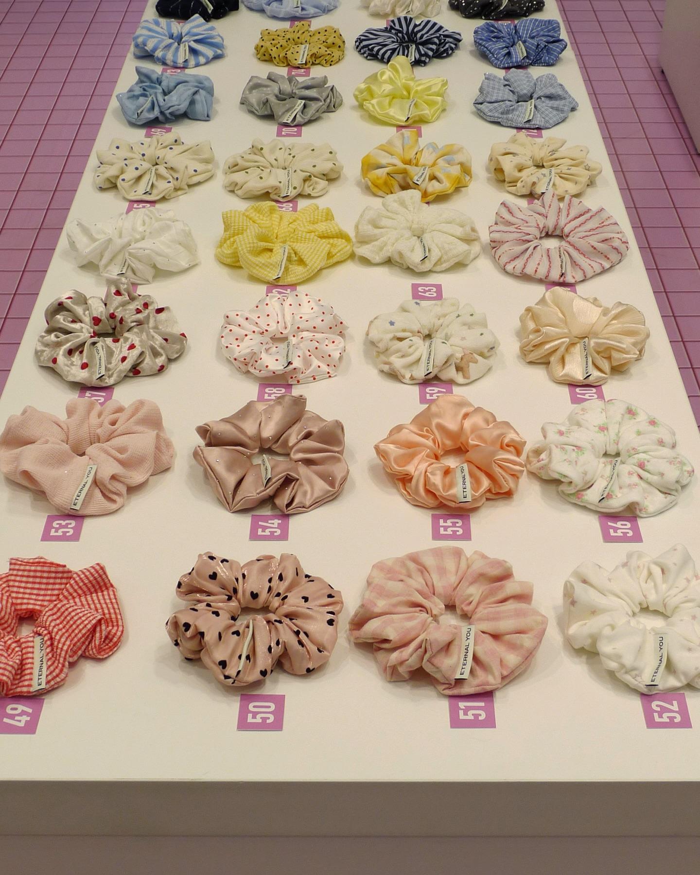 Cửa hàng Pop-up 100 hương vị scrunchie của Eternal You